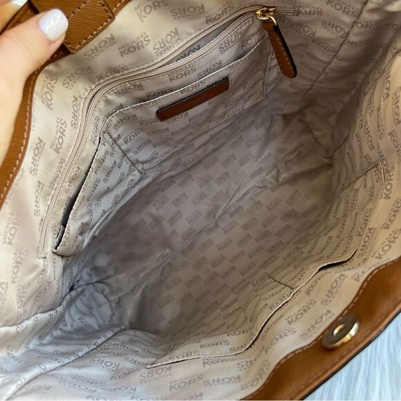 MICHAEL KORS Acorn Leather Jet Set Tote Shoulder Bag Raven Laptop Work - Picture 8 of 12